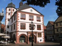 Filename=197_Rathaus.JPG
Filesize=1591KiB
Dimensions=3072x2304
Date added=Sep 12, 2017 197_Rathaus.JPG