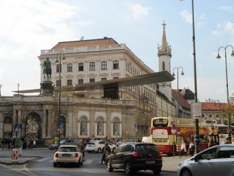 Filename=41_Wien_Albertina.JPG
Filesize=1487KiB
Dimensions=3072x2304
Date added=May 20, 2018 41_Wien_Albertina.JPG
