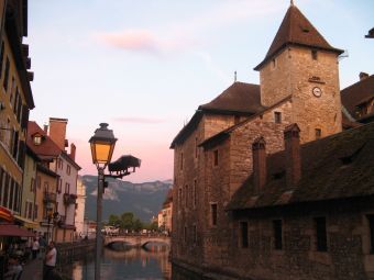 Filename=45_Annecy.JPG
Filesize=1563KiB
Dimensions=3072x2304
Date added=Jan 27, 2018 45_Annecy.JPG