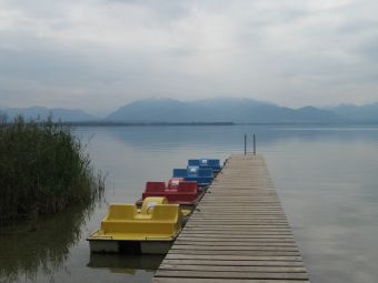 Filename=Bayern_Chiemsee_Camping_Seehaeusl_3.jpg
Filesize=1495KiB
Dimensions=3072x2304
Date added=Sep 17, 2017 Bayern_Chiemsee_Camping_Seehaeusl_3.jpg