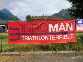 Filename=Idro_06_PlakatInCrone.JPG
Filesize=2192KiB
Dimensions=3072x2304
Date added=Jan 03, 2019 Idro_06_PlakatInCrone.JPG